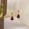 Brincos de Abóbora Vermelha de Ano Novo Outono e Inverno Retrô Novos Brincos de Alta Qualidade Luxo Acessível Exquisitos Elegantes Clipe de Orelha de Disco Espiral