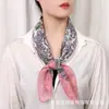 Bufanda Cuadrada Estampada Nueva de 70 cm para Adultos Mayores y Personas Mayores Bufanda Decorativa Diaria para el Cuello Bufanda Cuadrada de Algodón Cómoda para Mujer