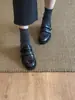 2026 elegantes y modernos versátiles nuevos mocasines de cuero para mujer de doble correa de velcro con tacón grueso para el día a día