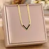 Venta caliente transfronteriza collar de acero de titanio de lujo ligero para todo el cuerpo, personalidad de mujer, moda, chapado en oro de 18 quilates, cadena de clavícula, joyería que no se decolora