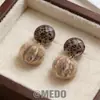 Pendientes de Bola de Pelo Morada para Otoño e Invierno, Dulces y Femeninos, Suaves y Esponjosos, Crean un Efecto Adelgazante en el Rostro, Pendientes de Estilo Nuevo