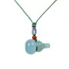 Pendente Natural de Jade Verde Tianshan de Xinjiang em Forma de Cabaça Pingente de Jade Verde-Esmeralda com Fivela de Paz Fonte de Abastecimento para Transmissão ao Vivo