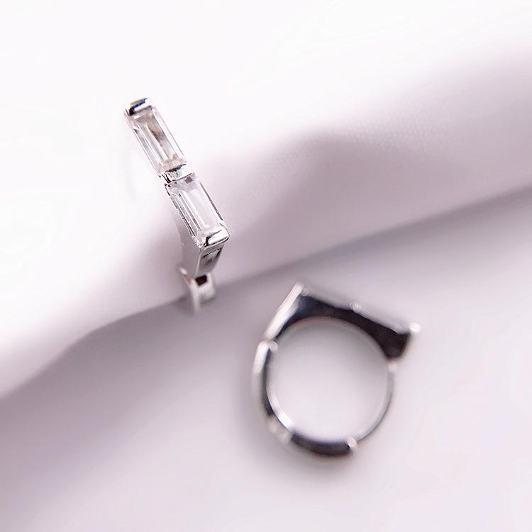 EH801931梯形锆耳扣