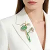Nuevo Broche de Libélula y Flor de Loto con Pedrería Verde para Mujer, Elegante y Sofisticado, Pin de Alta Costura Exquisito para Abrigos y Cárdigans