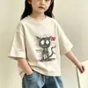 Nova Roupa Infantil de Verão Estilo Coreano Camiseta Casual Soltinha Meninas Estampa de Letras Manga Curta Fofa e Versátil