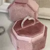 Anel de zircônia microincrustada escovado design de nicho feminino temperamento de luxo leve anel de dedo de alta qualidade abertura ajustável novo produto