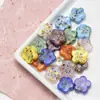 Colgante de flor cilíndrico con forma de corazón estilo japonés retro, accesorios para collar y pulsera DIY de cuentas de vidrio, en stock, se envía dentro de 48 horas