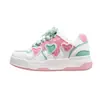 Tenis Deportivos de Mujer de Caña Baja con Bloques de Color en Forma de Corazón, de Alto Atractivo Estético, Diseño Versátil, Esquema de Colores Dopamina y Estilo Deportivo