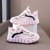 Zapatillas Deportivas para Niños 2026 Otoño Nuevo Estilo Suela Suave Antideslizantes Ligeras Estilo Coreano Modernas Versátiles para Niños Medianos y Mayores Zapatos Casuales de Suela Única