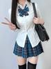 Uniforme JK Estilo Academia Japonesa Camisa Branca de Manga Longa com Decote em V com Design Acinturado, Conjunto Versátil de Saia Xadrez, Sem Amassar e Doce