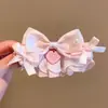 Lindo Lazo Dulce Niña Pasador para Oreja Estilo Princesa Exquisito Accesorio para el Cabello Adorno Rosa para el Cabello Pinza Lateral de Cinta