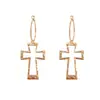 Pendientes de cruz retro europeos y americanos para mujer, largos y personalizados de metal recortado, de lujo, exagerados y accesibles.