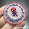 Muestra en Stock Accesorios de Ropa Infantil Etiqueta de Silicona Cool de Spider-Man que se Ilumina Sello de Silicona Lavable