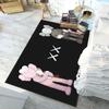 Alfombra de marca de moda Kaws personalizada creativa sala de estar dormitorio mesita de noche manta de noche lindo dibujo animado grande tapete de piso suministro de fabricantes