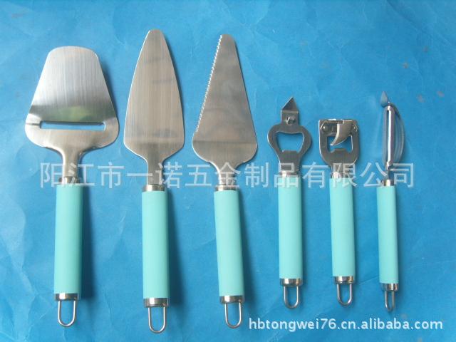 A-015QL蛋糕铲.面包铲,果皮刨瓜刨,开瓶器,压蒜器,厨