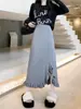 Saia Midi Tricô Feminina Comprimento Médio 2026 Saia Longa Estilo Coreano Cintura Alta Slim Fit Fenda Cauda de Peixe Outono Inverno Novo Estilo Estilo Cobertura de Carne