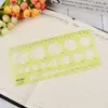 Regla escuadra de plástico transparente creativa herramienta de medición papelería de aprendizaje para niños plantilla de pintura al por mayor