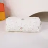 Bolsa de Cosméticos Acolchada de Algodón Floral Fresca Pequeña Estilo Coreano Bolsa para Papelería Porta Lápices Gran Capacidad Almacenamiento de Brochas de Maquillaje Bolsa para Lápices