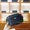 La Bolsa de Pecho de Nylon para Hombre de P's es Exclusivamente para Comercio Exterior y Comercio Transfronterizo