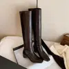 Botas altas hasta la rodilla con caña ancha, tendencia de moda de invierno 2026 estilo coreano, botas ajustadas de punta cuadrada para mujer, botas largas