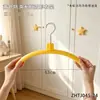 Perchero suave y lindo de ovejita para niños, especialmente diseñado para bebés, extensible, apto para niños medianos y grandes, previene marcas en los hombros, soporte para ropa fácil de almacenar