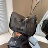 Bolsa Pequena Quadrada de Palha Tendência de Verão para Mulheres 2026 Nova Moda Versátil Bolsa Transversal com Toque de Luxo para o Dia a Dia e Ombro