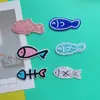 Hueso de pescado lindo de dibujos animados clip para el pelo diy clip para el pelo roto de niña clip divertido de pez pequeño para flequillo material de accesorios para tocado