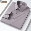 Camisa de Manga Larga para Hombre de Mezcla de Lana Estilo Nuevo, Casual de Negocios, Lavable a Máquina, Color Sólido, Sin Planchar, Versátil para Primavera y Otoño, Camisa de Alta Gama