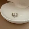 Anillo de Zirconia Dorada para Café Estilo Coreano Nuevo, Lujo Ligero, Gama Alta, Exquisito y Elegante, Anillo Ajustable de Mariposa, Estrella y Luna para Mujer