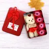 Flor de jabón caja de hierro rectangular oso flor de jabón rosa caja de regalo actividad navideña regalo creativo exclusivo transfronterizo