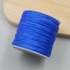 Una voluta de pulsera de pelo trenzado de mousse Un hilo de jade Pulsera tejida a mano DIY Colgante de collar Cordón para colgar Cuerda de mano Cuerda roja