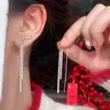 Pendientes de Borlas Estrellados Brillantes, Estilo Largo, Pendientes Elegantes para Rostros Redondos, Efecto Adelgazante, Pendientes de Diseño de Nicho de Lujo Ligero para Mujeres