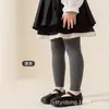 Meia-calça Listrada Vertical para Meninas de Primavera e Outono com Laço 3D e Fio Brilhante, Leggings Infantis, Calça Nove Pontos de Algodão Penteado para Bebê