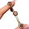 Pulsera Retro de Flor de Circonia Bañada en Oro Real de 18K, Sensación de Lujo Ligero y Alta Gama, Joyería de Mano Moderna y Sencilla para Mujeres