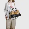 2026 Nuevo Estilo Bloques de Color Gamuza Estilo Chanel Acolchada con Cadena Cuero Mate Bolso de Axila, Bolso de Mano, Bolso de Hombro, Bolso Cruzado Tipo Cubo