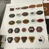 Fábrica de Etiquetas de Cuero Jinjiang Hardware Personalizado Marca Pequeña de Cuero Jeans Marca Metálica de Marca de Cuero Parche Pequeño Suyp10