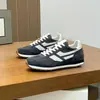 Zapatos europeos para hombre, otoño, alta gama, piel de vacuno de primera capa, zapatos casuales de moda, zapatos de suela gruesa de alta gama, zapatillas deportivas, zapatos para correr