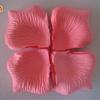 Suministros de Boda Decoración de Habitación de Boda Cama Pétalos de Rosa Falsos Lanzados a Mano Venta al por Mayor 120 Piezas