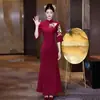 Vestido de Noche Cheongsam Rojo 2026 Nuevo Estilo Estilo Chino Vestido de Brindis Estilo República de China Falda Larga de Cola de Pez Anfitrión de Banquete
