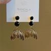 Aretes de princesa sirena de temperamento de moda europea y americana con aguja de plata 925, temperamento femenino, comodín, viento frío, aretes de cola de pez al por mayor
