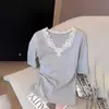 Moda de Hong Kong y Americana/ Azul Neblina Encaje Cuello en V Manga Corta para Mujer Verano 2026 Nuevo Ajuste Delgado Look Juvenil