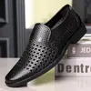 Zapatos de Hombre Más Vendidos en Verano 2026: Zapatos Casuales de Cuero Perforado, Cómodos, Versátiles, Transpirables, Zapatos de Estilo Británico para Negocios Casuales
