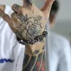 Estilo Japonés de Moda Punk Alternativo Calavera Hip-Hop Oscuro Personalizado Acero de Titanio Pulsera para Hombre Moda Hip-Hop Joyería para la Mano