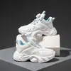 Zapatos Deportivos para Niños y Niñas, Zapatos de Malla, Doble Malla Transpirable de Verano, Zapatos Blancos para Estudiantes, Versátiles, Suela Suave, Zapatos Tipo Dad para Niñas