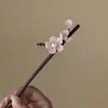 Estilo Nacional Madeira Elegante Grampo de Cabelo Estilo Antigo Grampo de Cabelo Hanfu Jardim de Osmanthus Gardênia Flor de Ameixa Disco Borboleta Acessório de Cabeça Franja Lateral