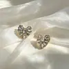 Pendientes Versátiles de Venta Caliente Transfronteriza, Accesorios para Orejas de Diseño Nicho, Pendientes Vintage de Perla y Circonita para el Día a Día, Pendientes al por Mayor