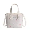 Bolsa de Ombro Casual de Nicho Nova Primavera 2026 para Mulheres, Bolsa Transversal Estilo Balde Doce de Grande Capacidade, Simples e Estilosa