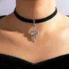 Gargantilla de Terciopelo Negro Transfronteriza, Collar Corto de Cadena para Clavícula con Colgante de Corazón, Gargantilla Corta con Colgante de Cruz