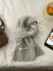 Bufanda de Punto de Lana Mezclada Hecha en Casa de Color Sólido para Mujer en Otoño e Invierno, Versátil Suave y Sedosa Estudiante Cálida Bufanda para Pareja