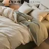 Conjunto de cama luxuoso e sofisticado de jacquard escovado 100% algodão de quatro peças, capa de edredom e lençol de 60s 100% algodão Classe A para quarto principal
